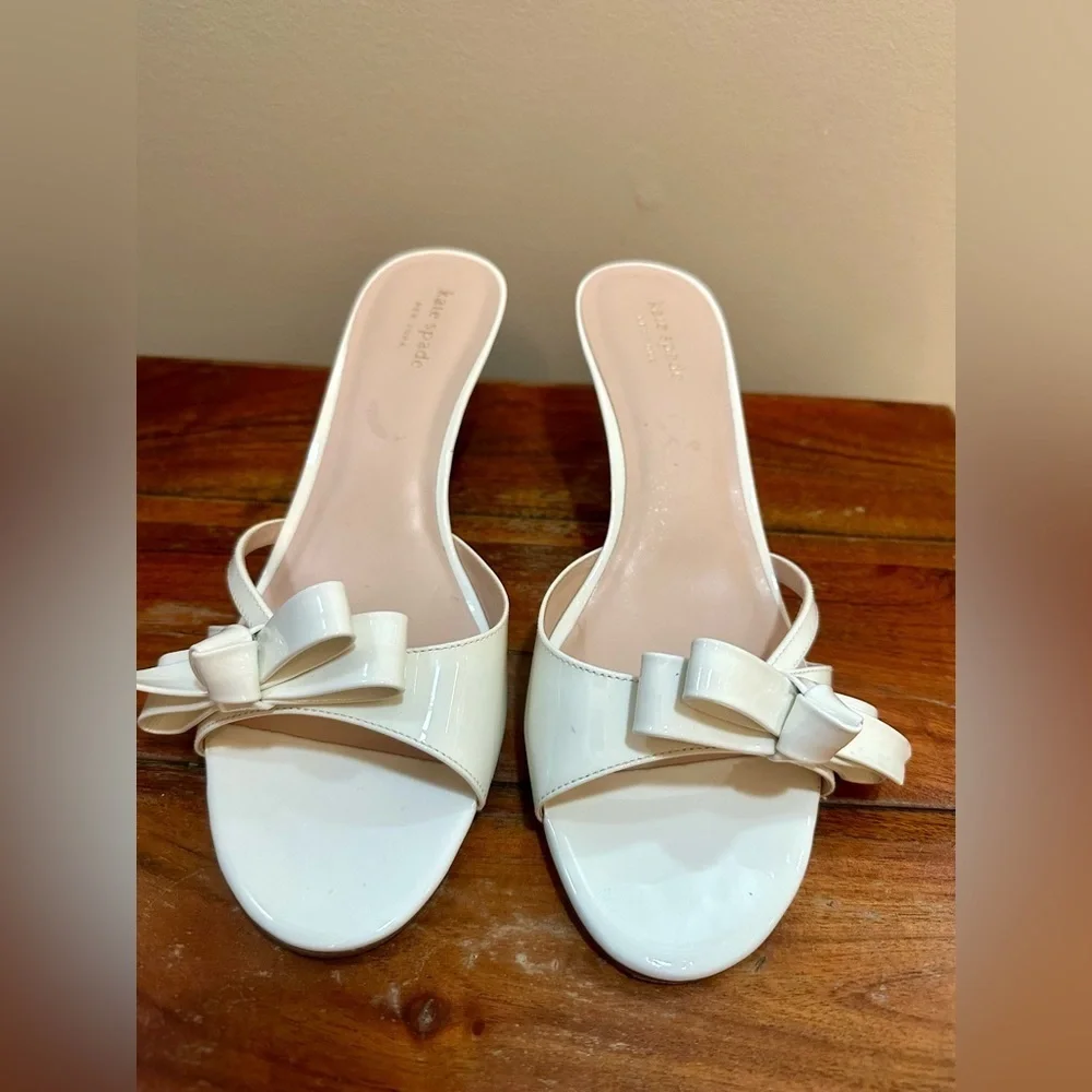 Kate Spade New York Simona White Leather Sandal Size 10